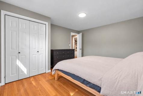 18 Turner Drive North Haven CT 06473