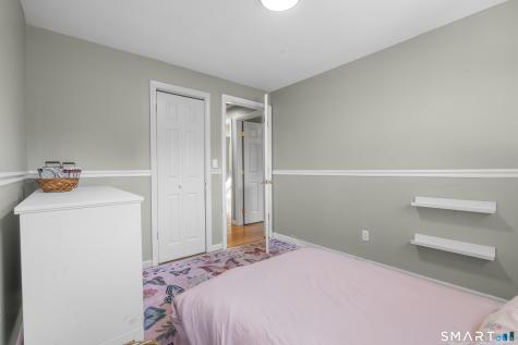 18 Turner Drive North Haven CT 06473