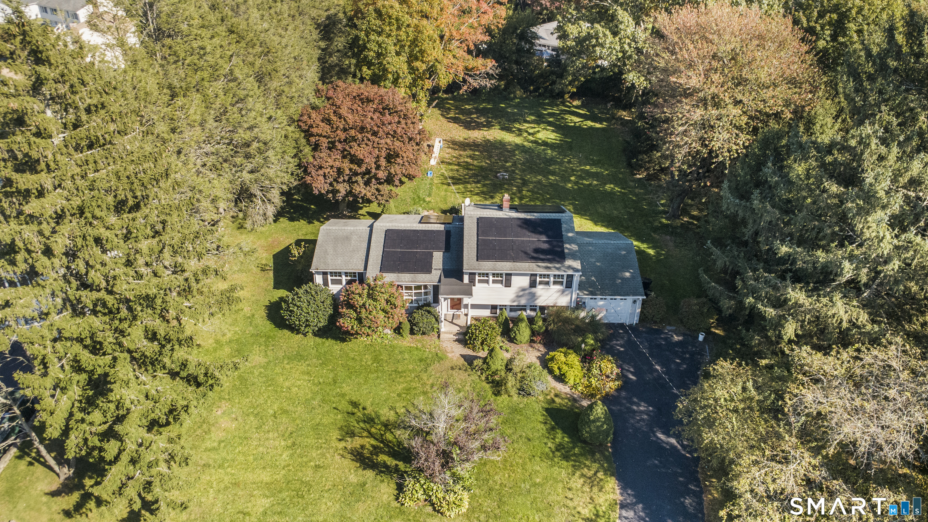 18 Turner Drive North Haven CT 06473