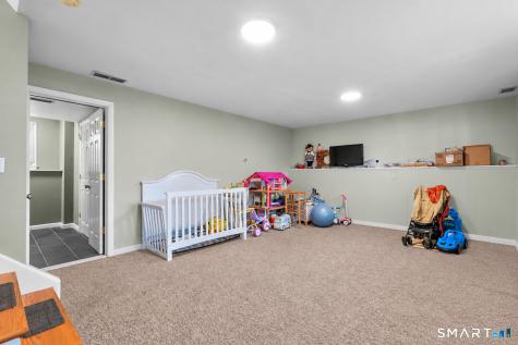 18 Turner Drive North Haven CT 06473