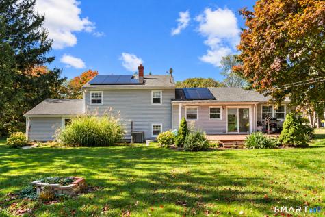 18 Turner Drive North Haven CT 06473