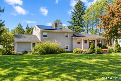 18 Turner Drive North Haven CT 06473
