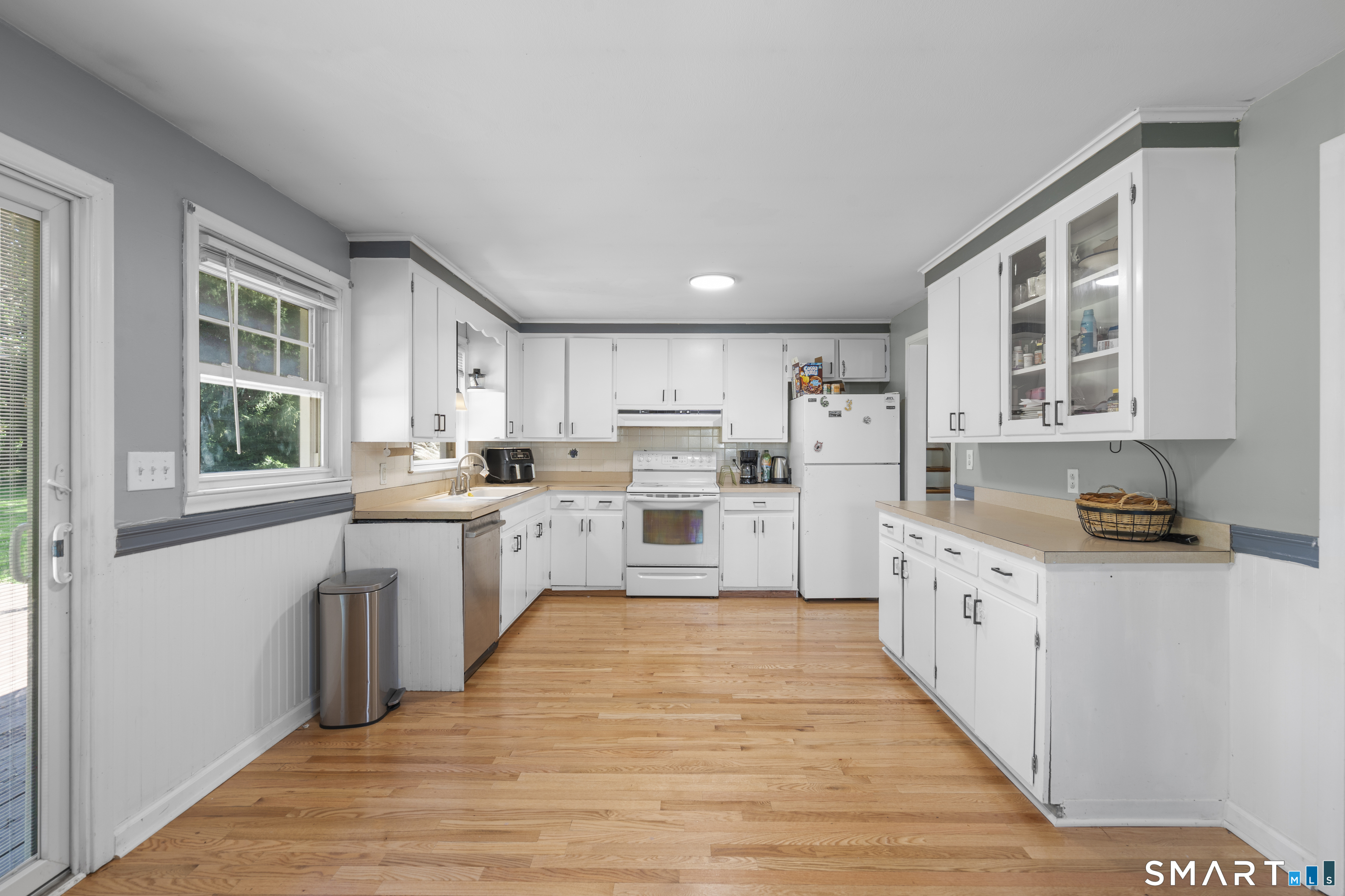 18 Turner Drive North Haven CT 06473