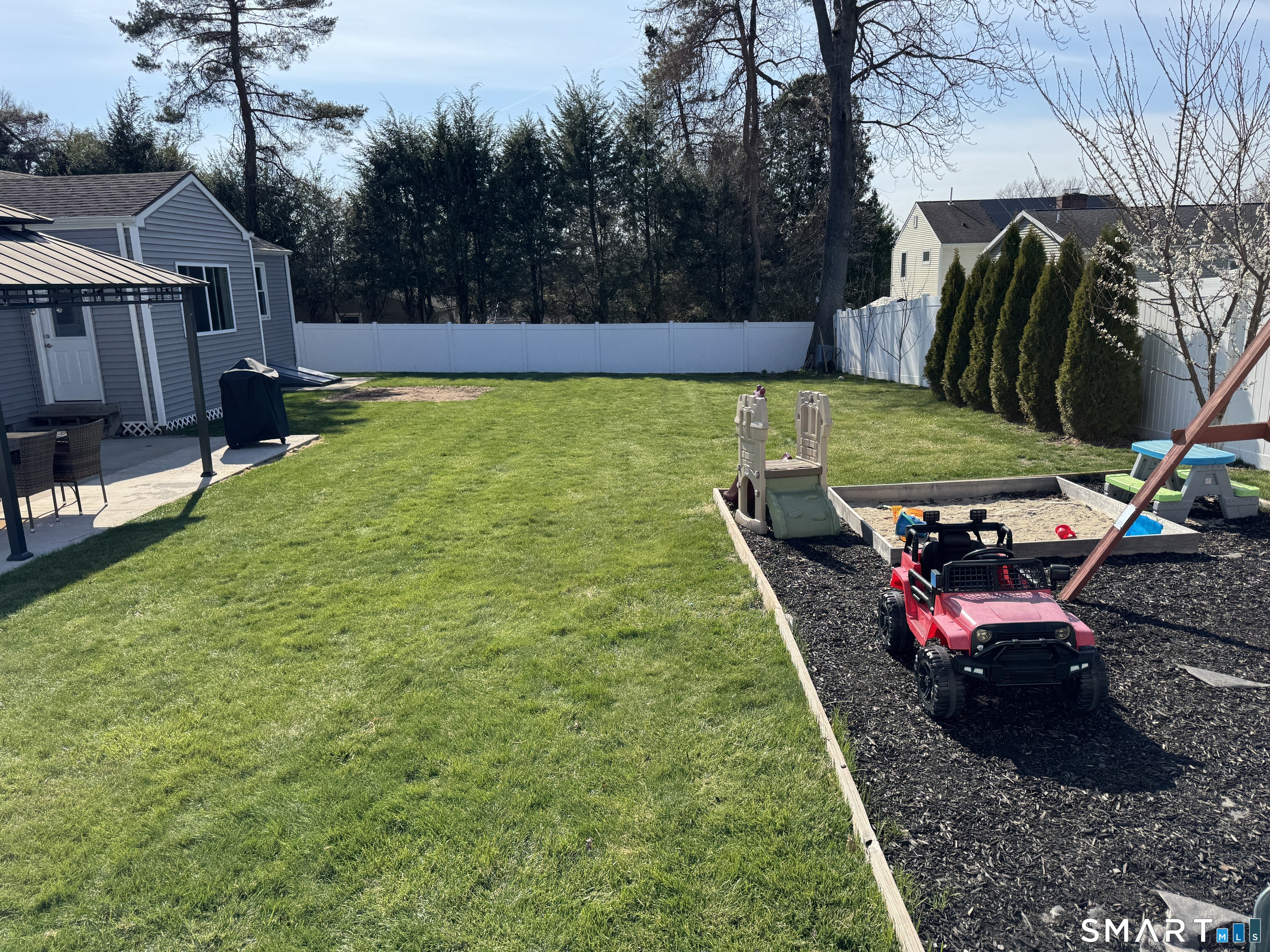 228 John Street Newington CT 06111