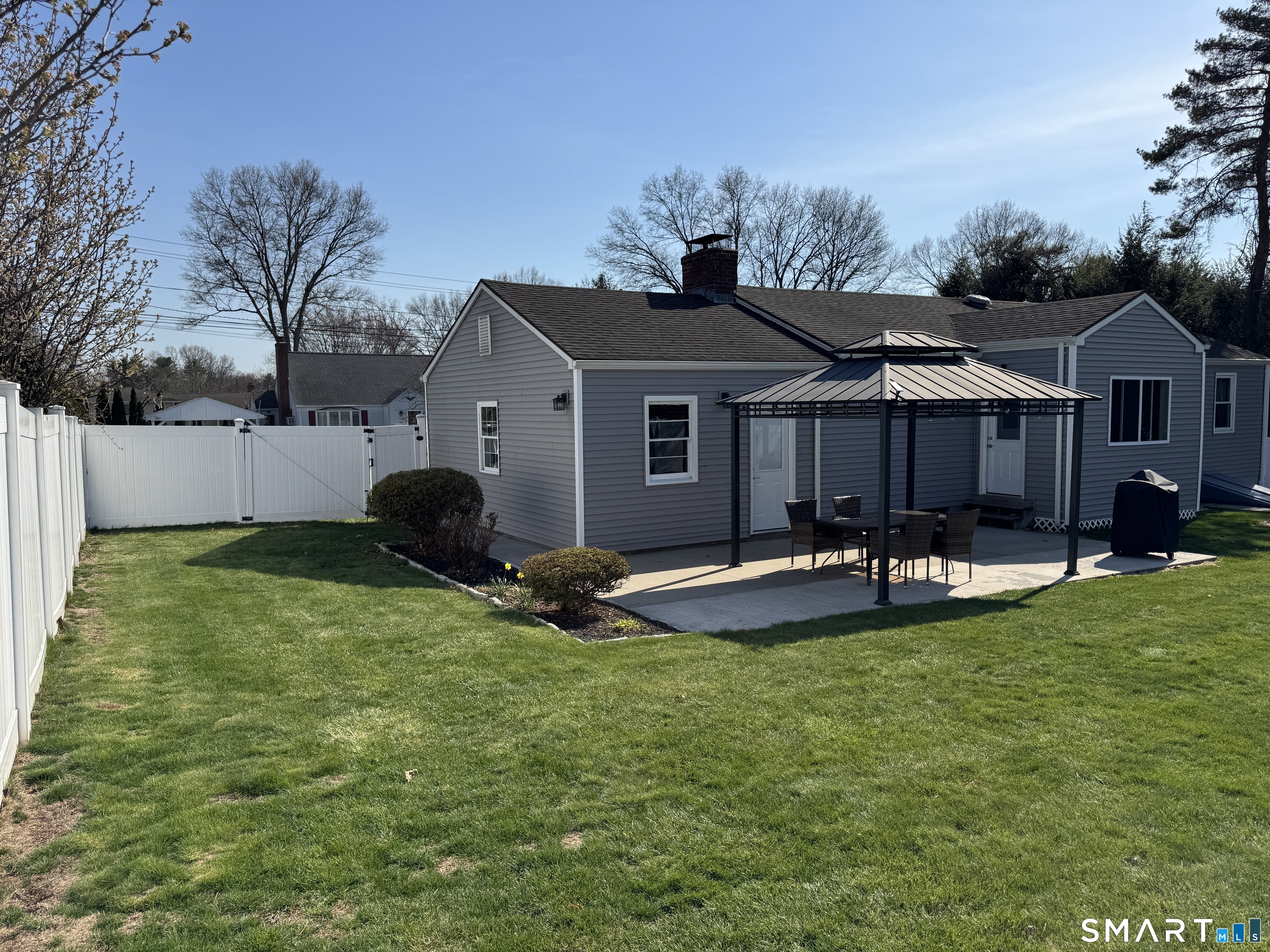 228 John Street Newington CT 06111