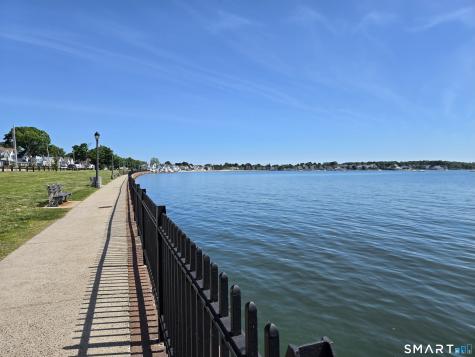20 Arden Street New Haven CT 06512