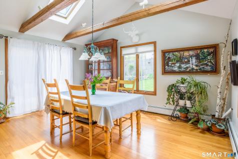105 Meadow Wood Road Stratford CT 06614