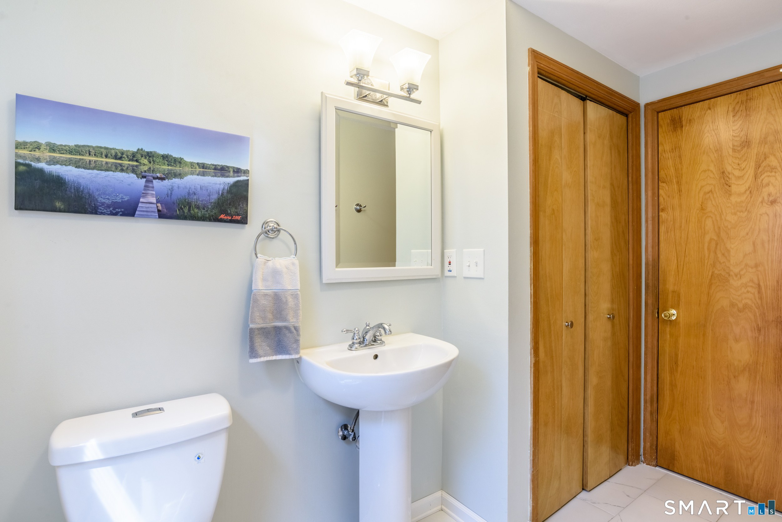 105 Meadow Wood Road Stratford CT 06614