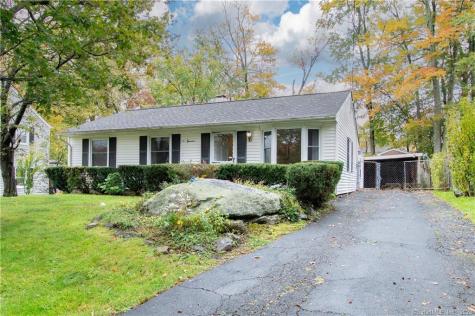 14 Grove Place Danbury CT 06810