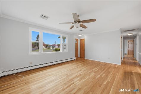 13 Mark Trail Groton CT 06340