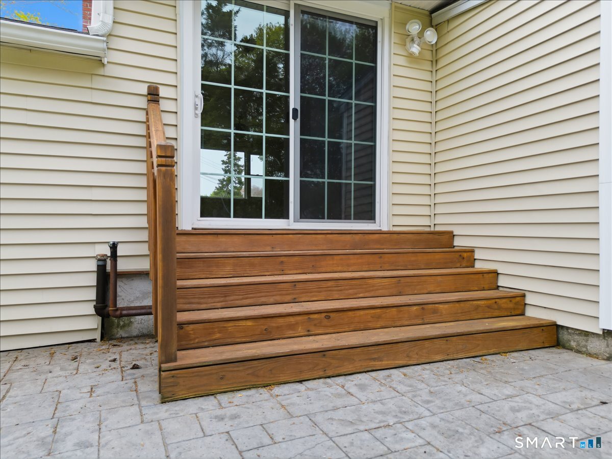13 Mark Trail Groton CT 06340