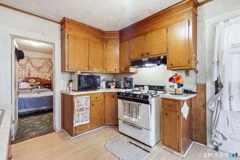 44 Sisson Street East Hartford CT 06118