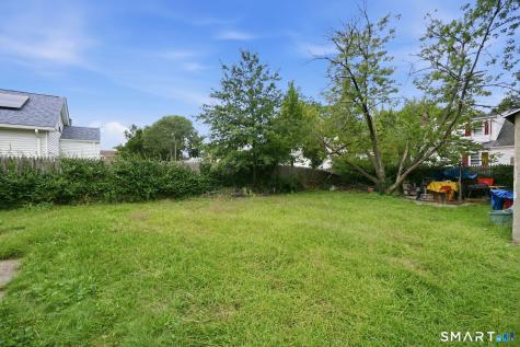 44 Sisson Street East Hartford CT 06118
