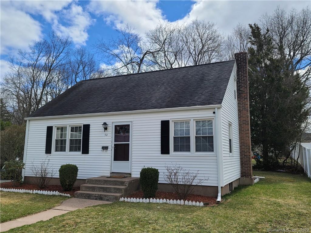 52 Linnmore Drive Manchester CT 06040