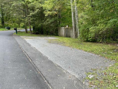 2 Rita Drive New Fairfield CT 06812