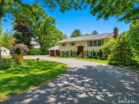 190 Cow Hill Road Clinton CT 06413
