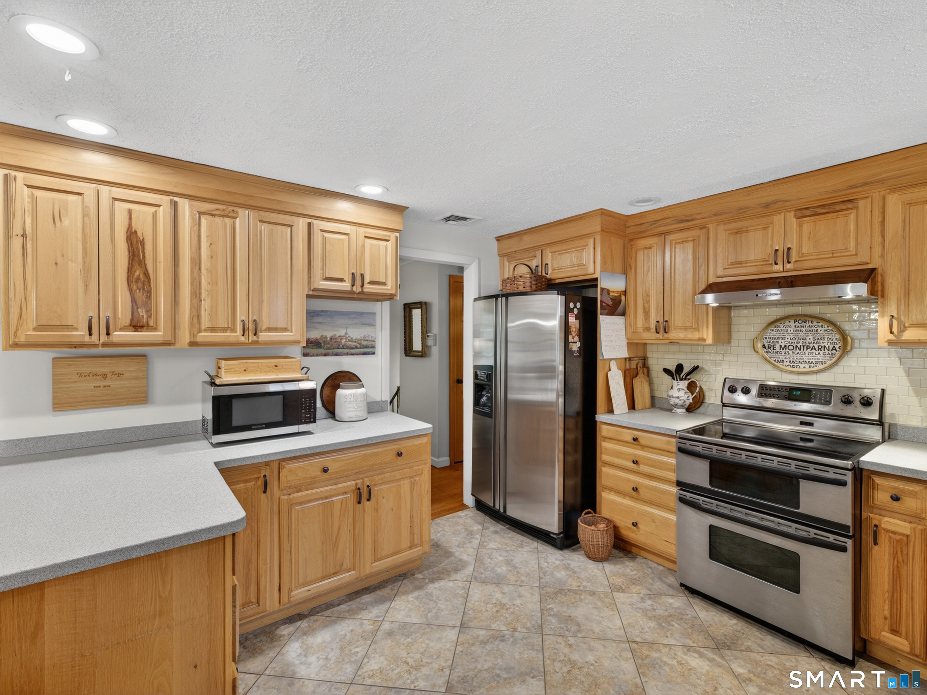 190 Cow Hill Road Clinton CT 06413