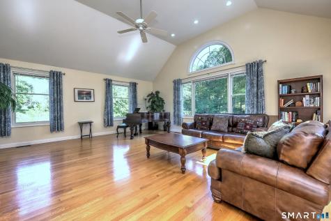 91 Cranbury Drive Trumbull CT 06611