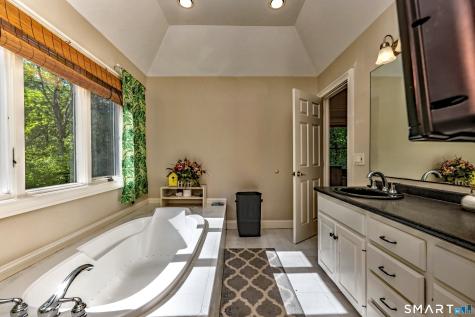 91 Cranbury Drive Trumbull CT 06611