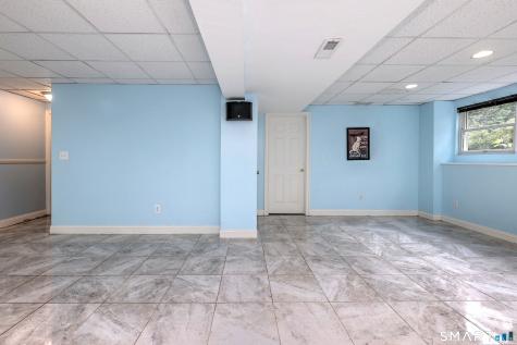 91 Cranbury Drive Trumbull CT 06611