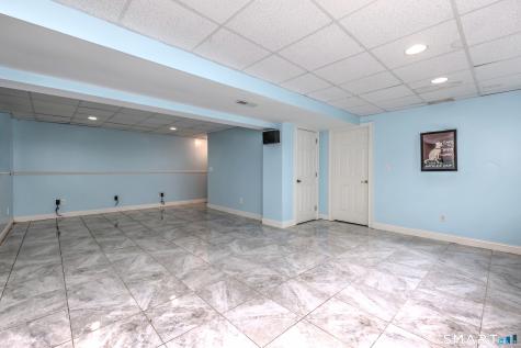 91 Cranbury Drive Trumbull CT 06611