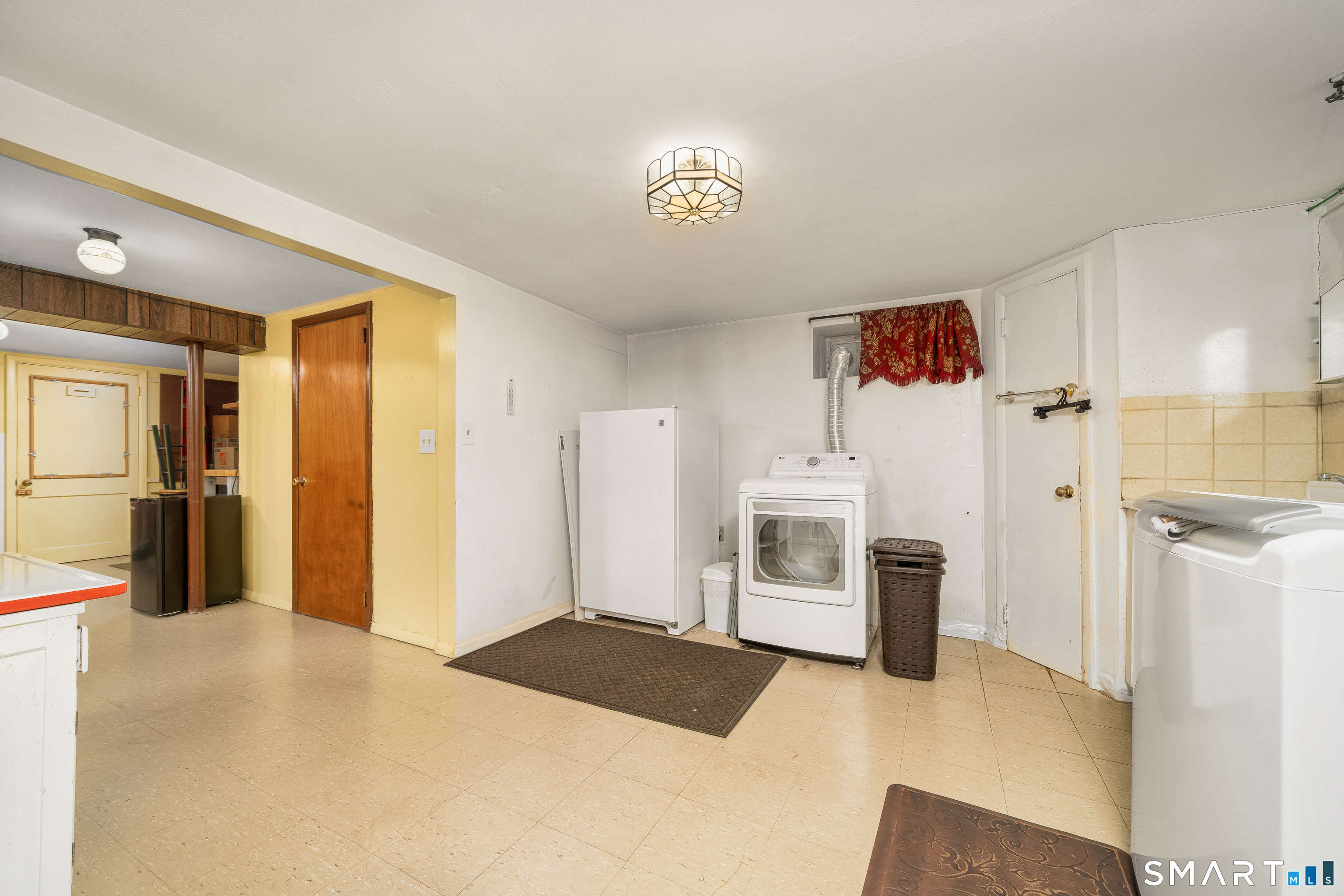 43 Edward Street Wethersfield CT 06109