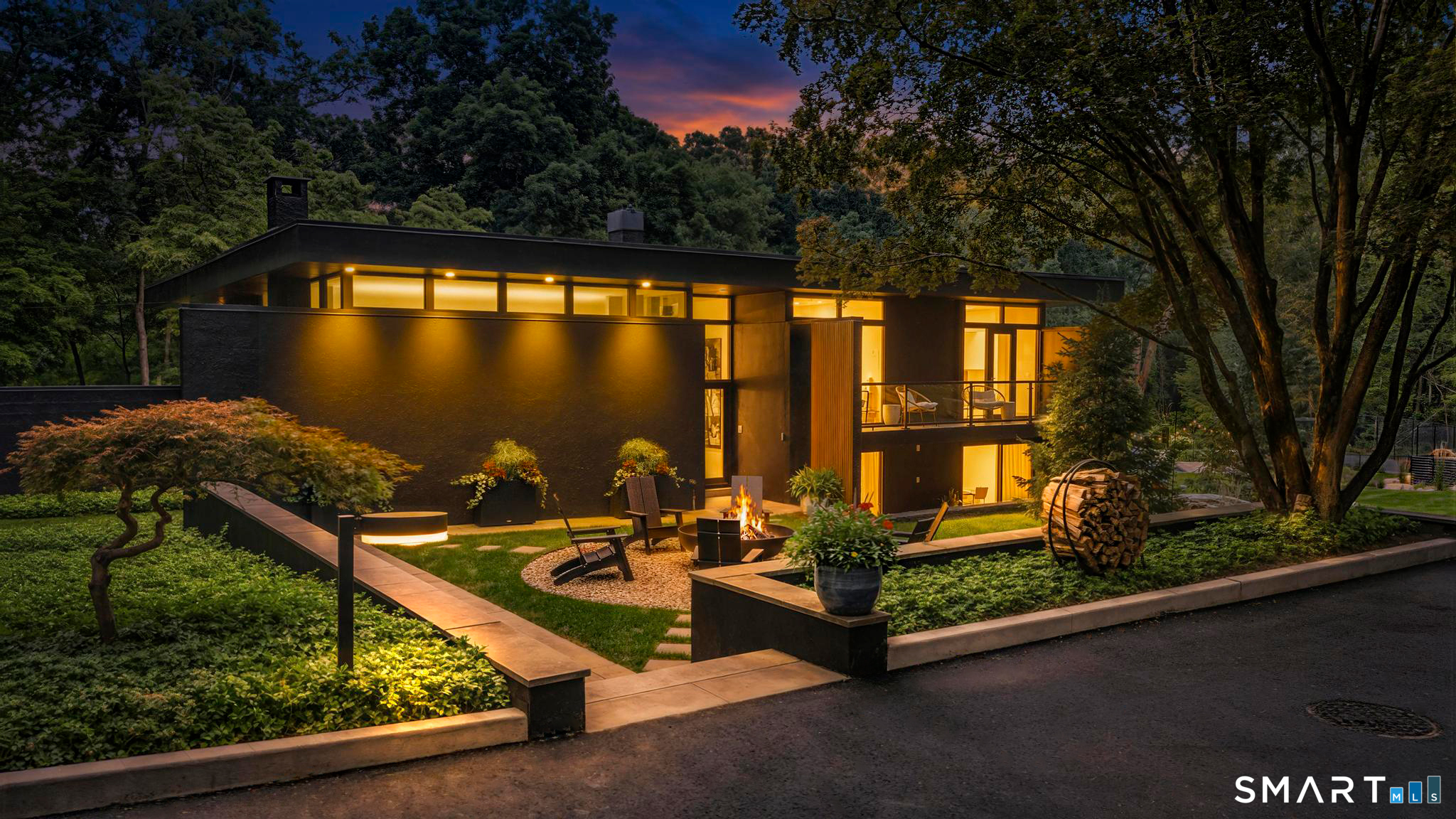17 Pine Ridge Road Woodbridge CT 06525