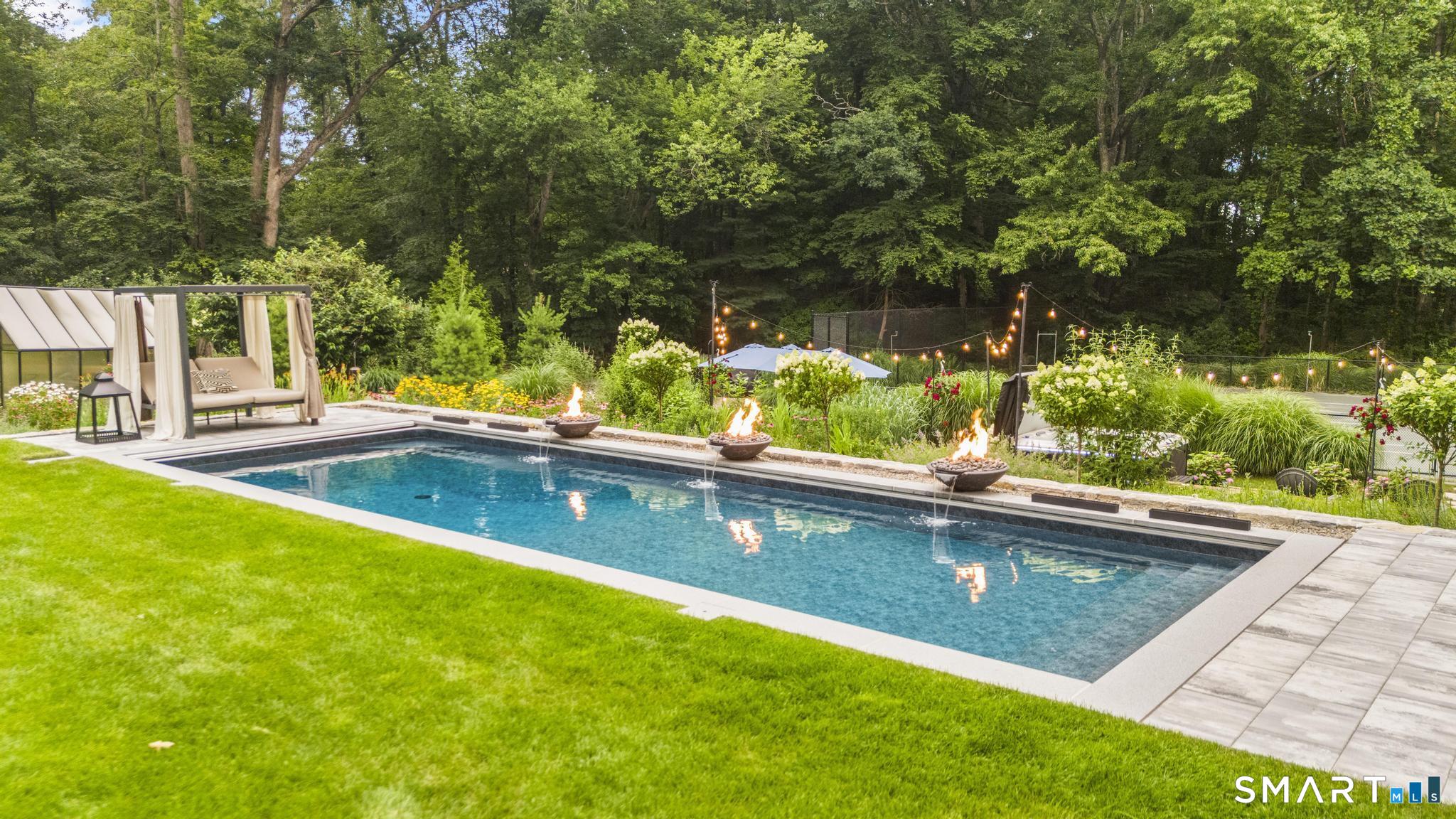 17 Pine Ridge Road Woodbridge CT 06525