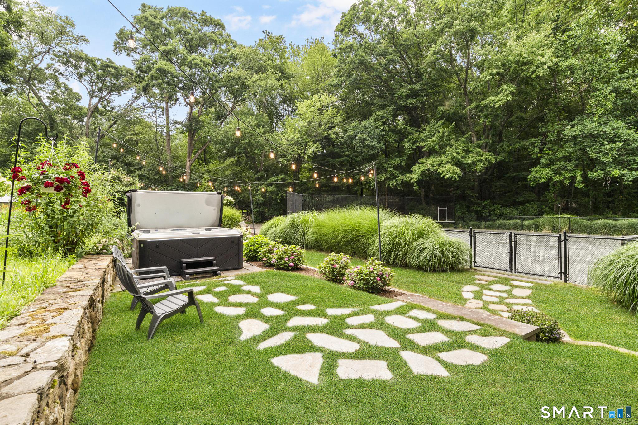 17 Pine Ridge Road Woodbridge CT 06525
