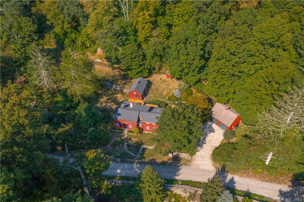 16 Tamarack Road Newtown CT 06470