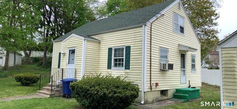 114 Minturn Place Bridgeport CT 06606