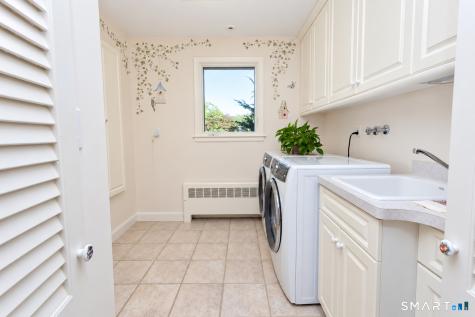 66 Lovelace Drive West Hartford CT 06117