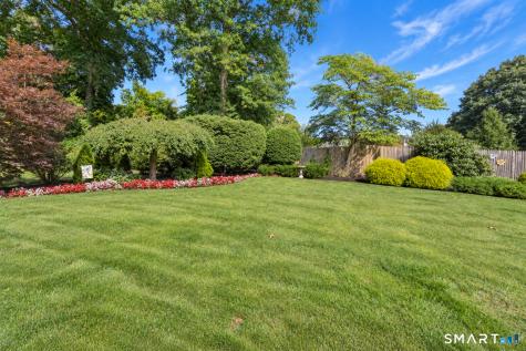 66 Lovelace Drive West Hartford CT 06117