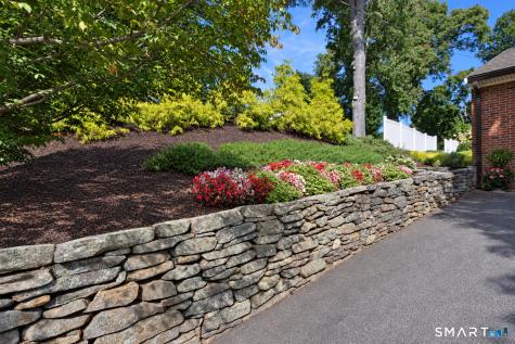 66 Lovelace Drive West Hartford CT 06117