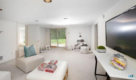 531 Cheese Spring Road New Canaan CT 06840