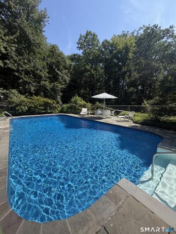 531 Cheese Spring Road New Canaan CT 06840