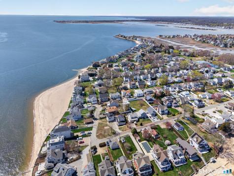 31 Sols Point Road Clinton CT 06413