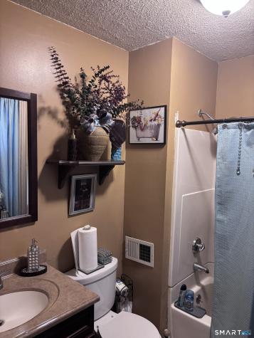 26 Newton Street Hamden CT 06514