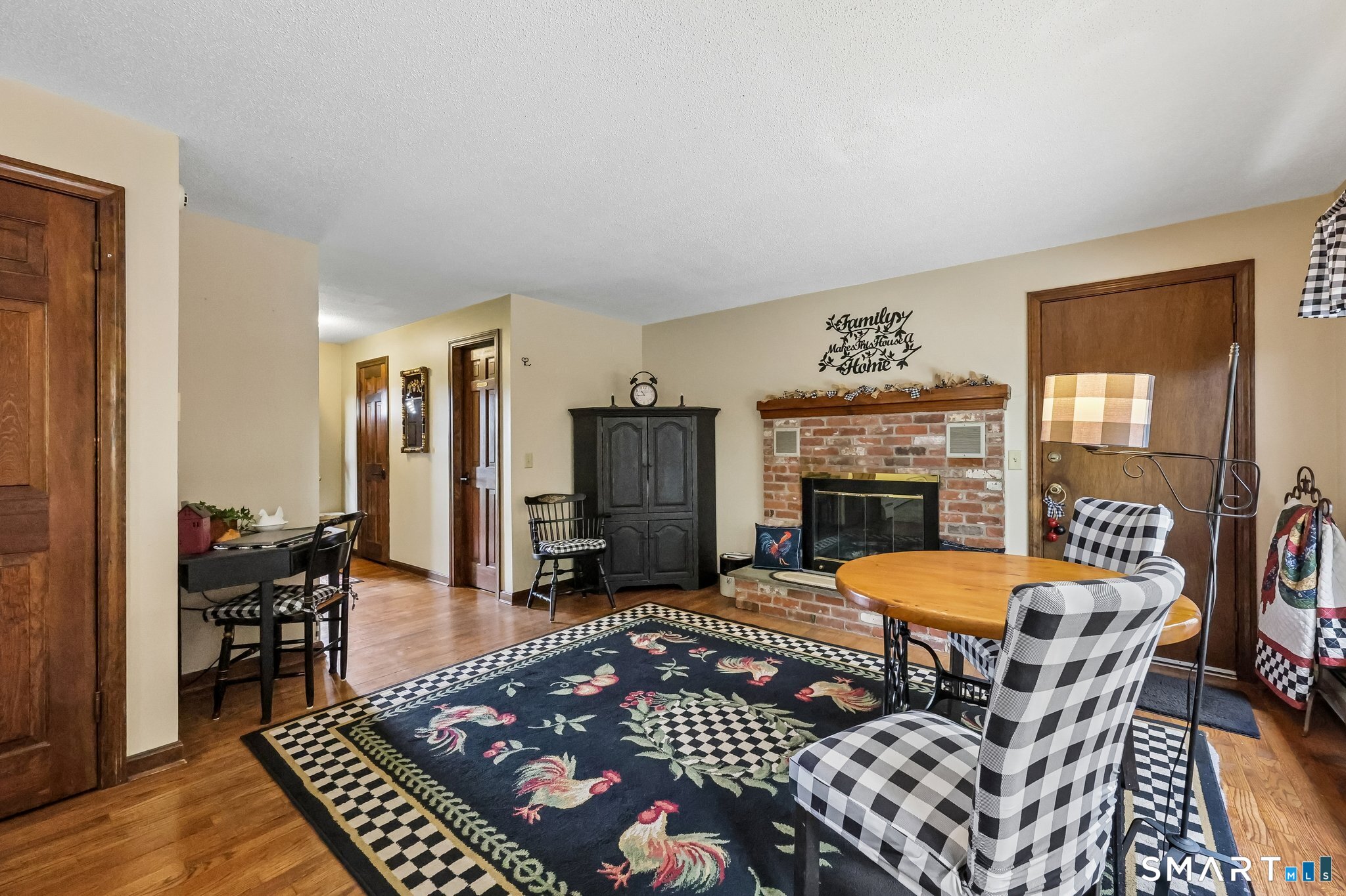 3 East Wharf Road Waterford CT 06385