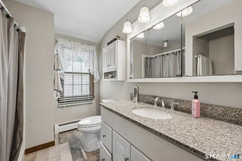 3 East Wharf Road Waterford CT 06385