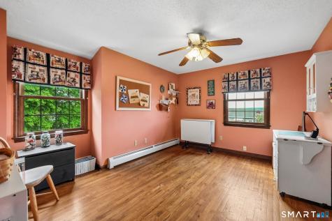 3 East Wharf Road Waterford CT 06385