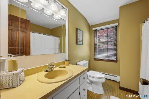 3 East Wharf Road Waterford CT 06385