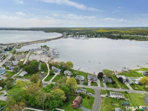 3 East Wharf Road Waterford CT 06385