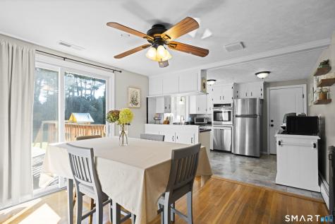 4 Whitewood Street Enfield CT 06082