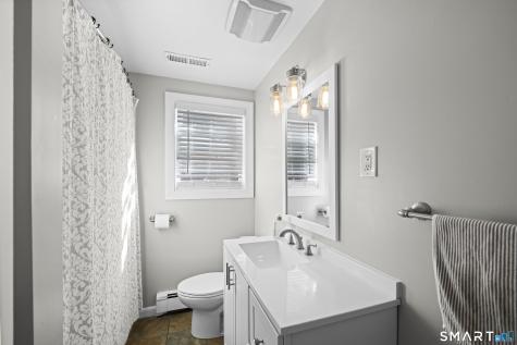4 Whitewood Street Enfield CT 06082