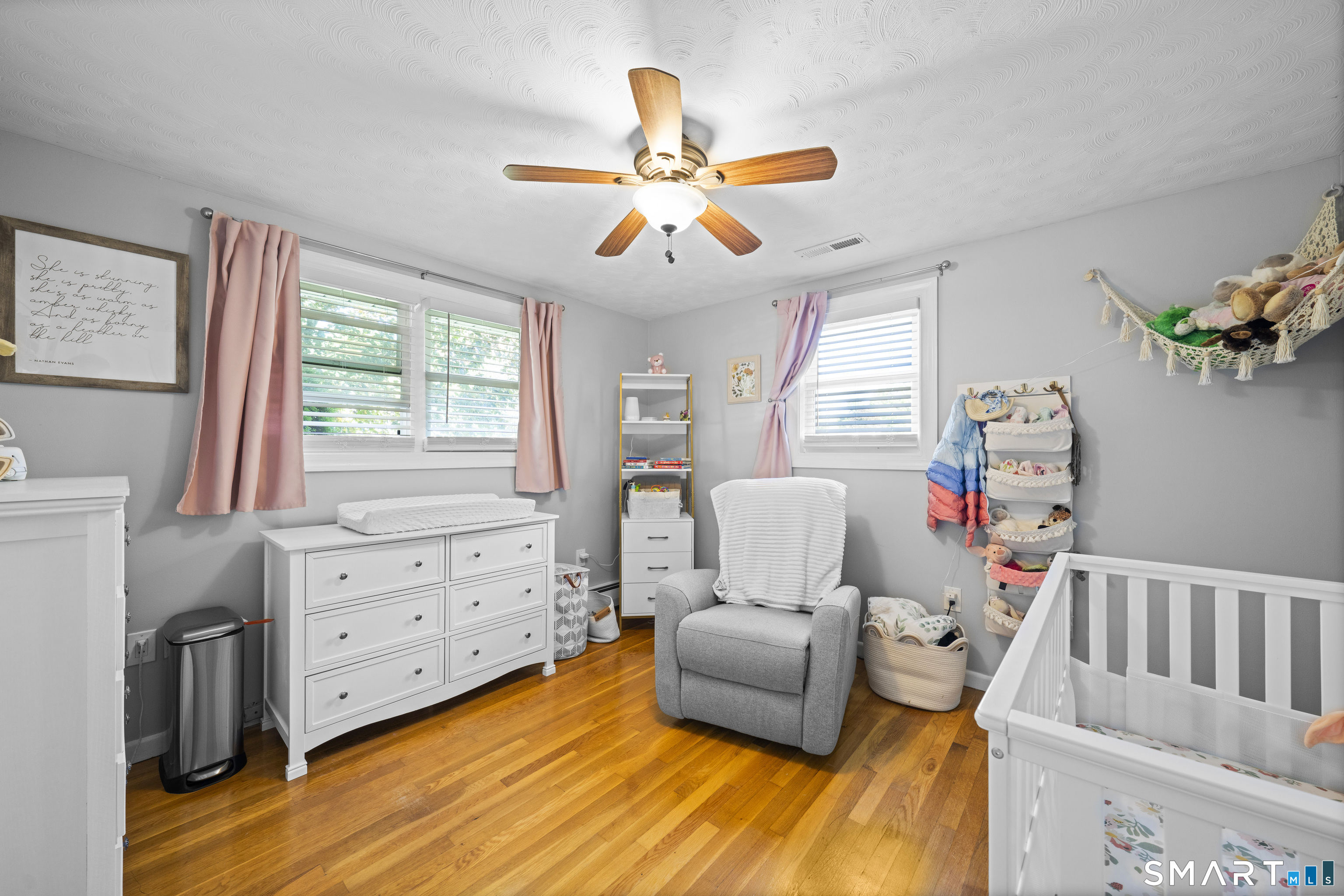 4 Whitewood Street Enfield CT 06082