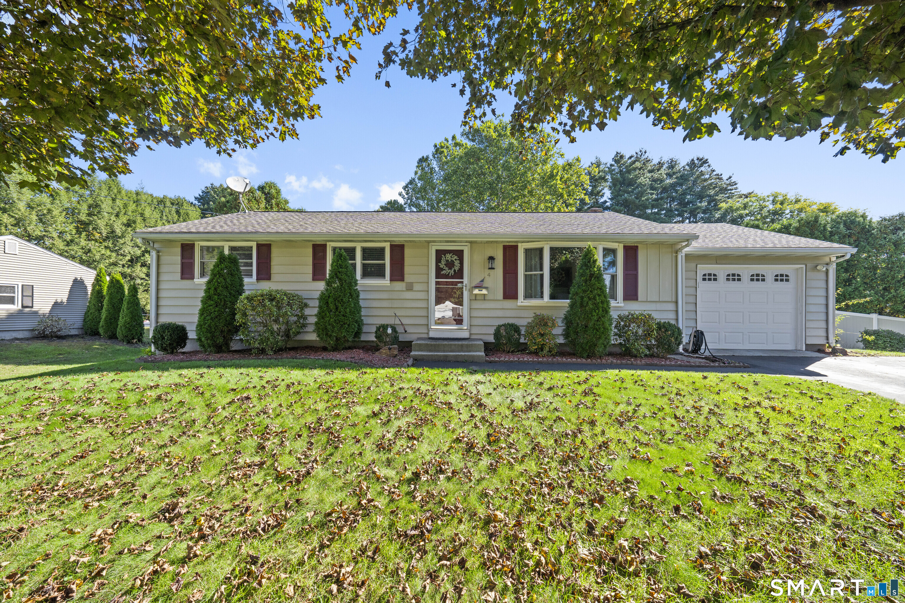 4 Whitewood Street Enfield CT 06082