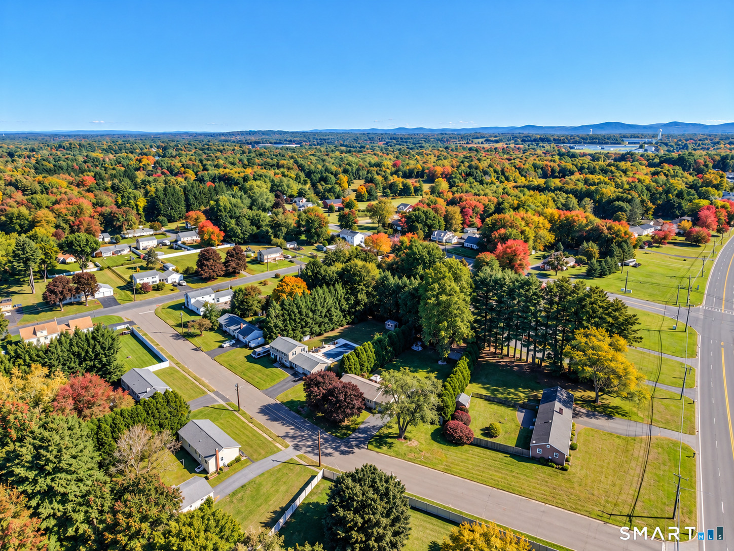4 Whitewood Street Enfield CT 06082