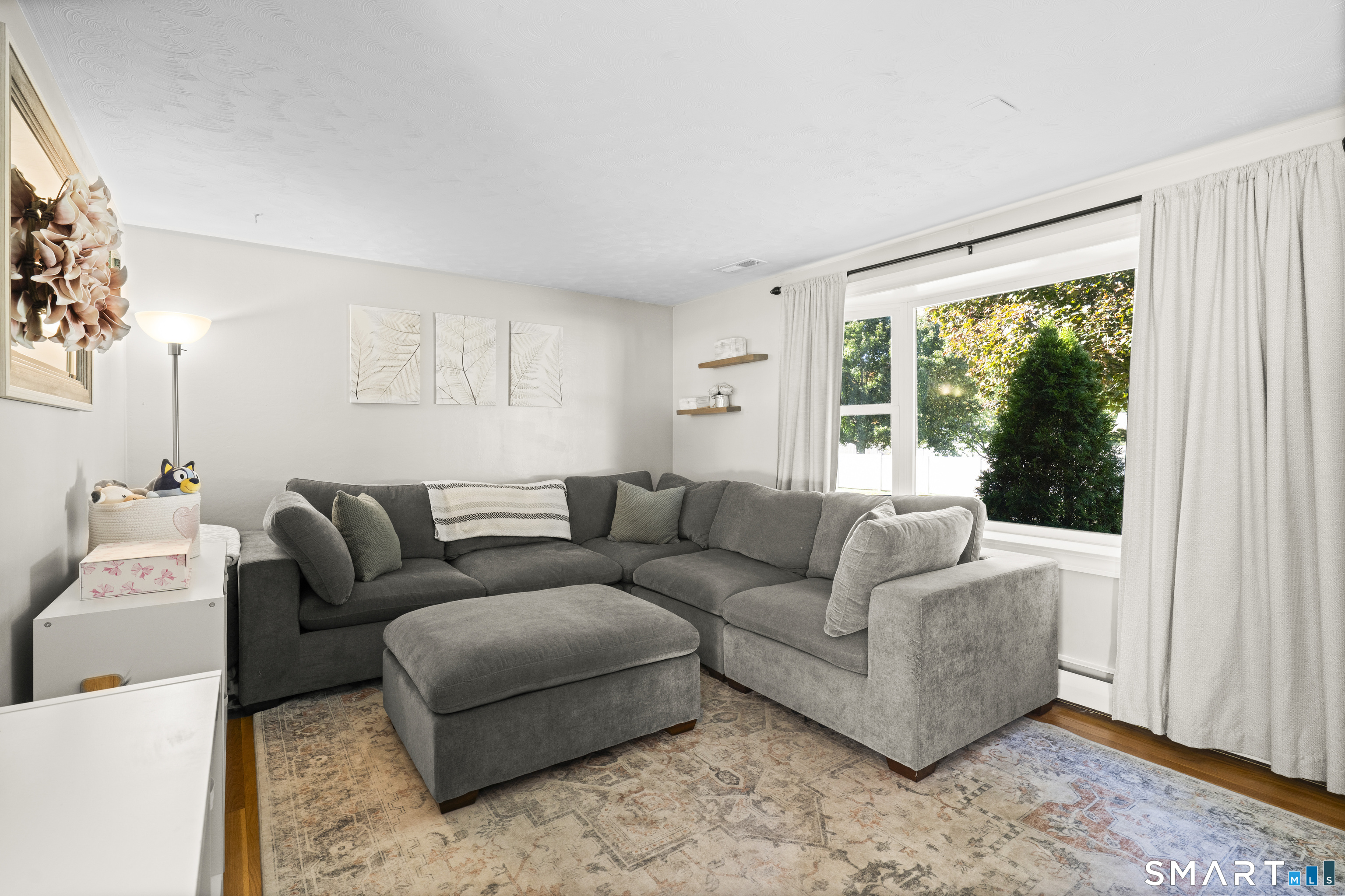 4 Whitewood Street Enfield CT 06082