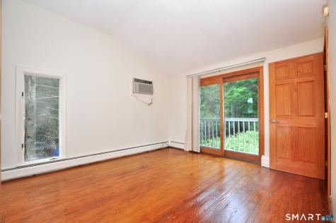 16 Ellen Drive Farmington CT 06032